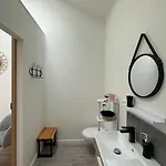 度假居 Maison Les Iris - 3 Et 3 Salles De Bain - 3 A 6 Personnes - Futuroscope